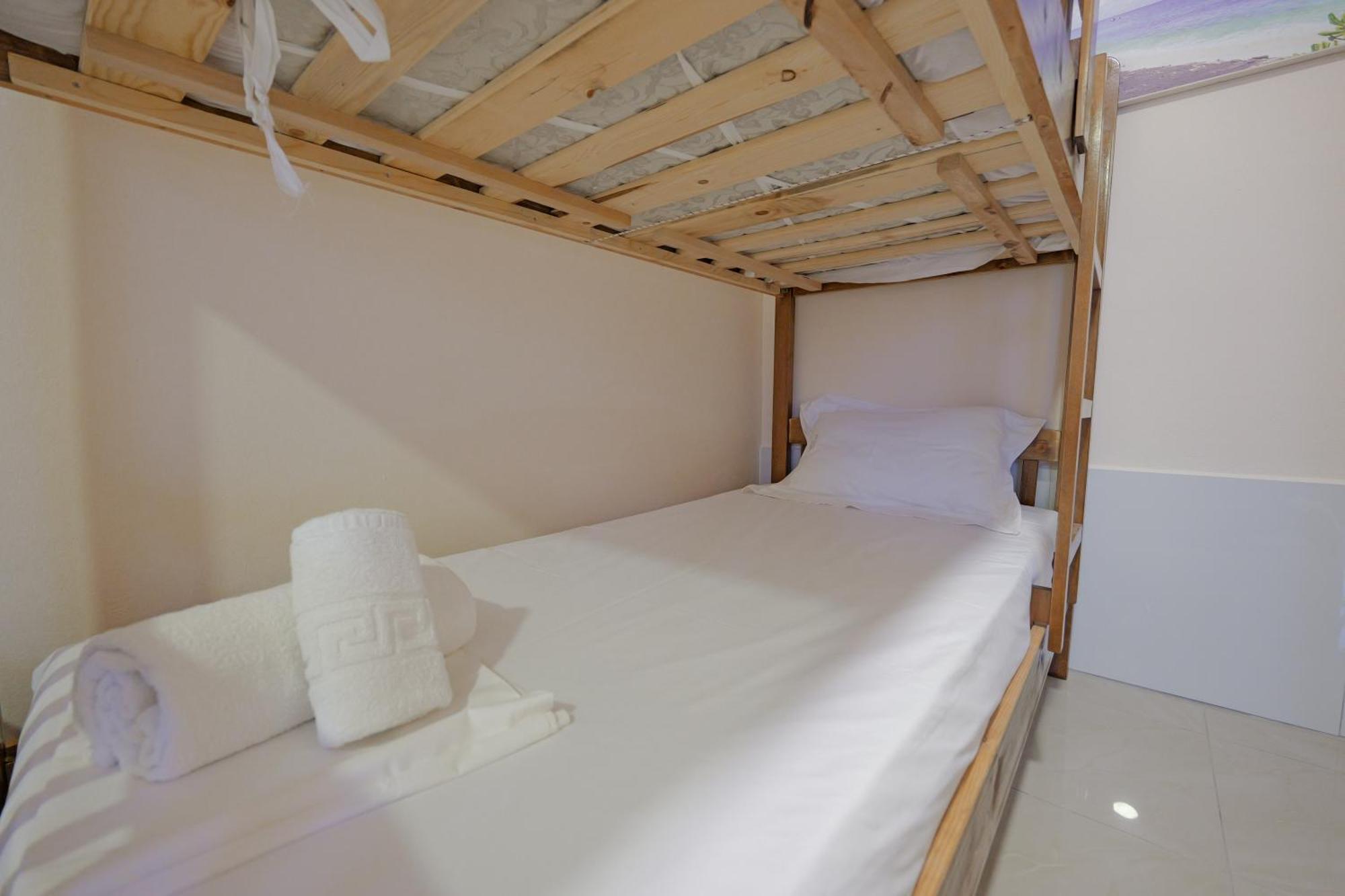 Cozy Veranda Kristian - Free Parking Ksamil Kültér fotó