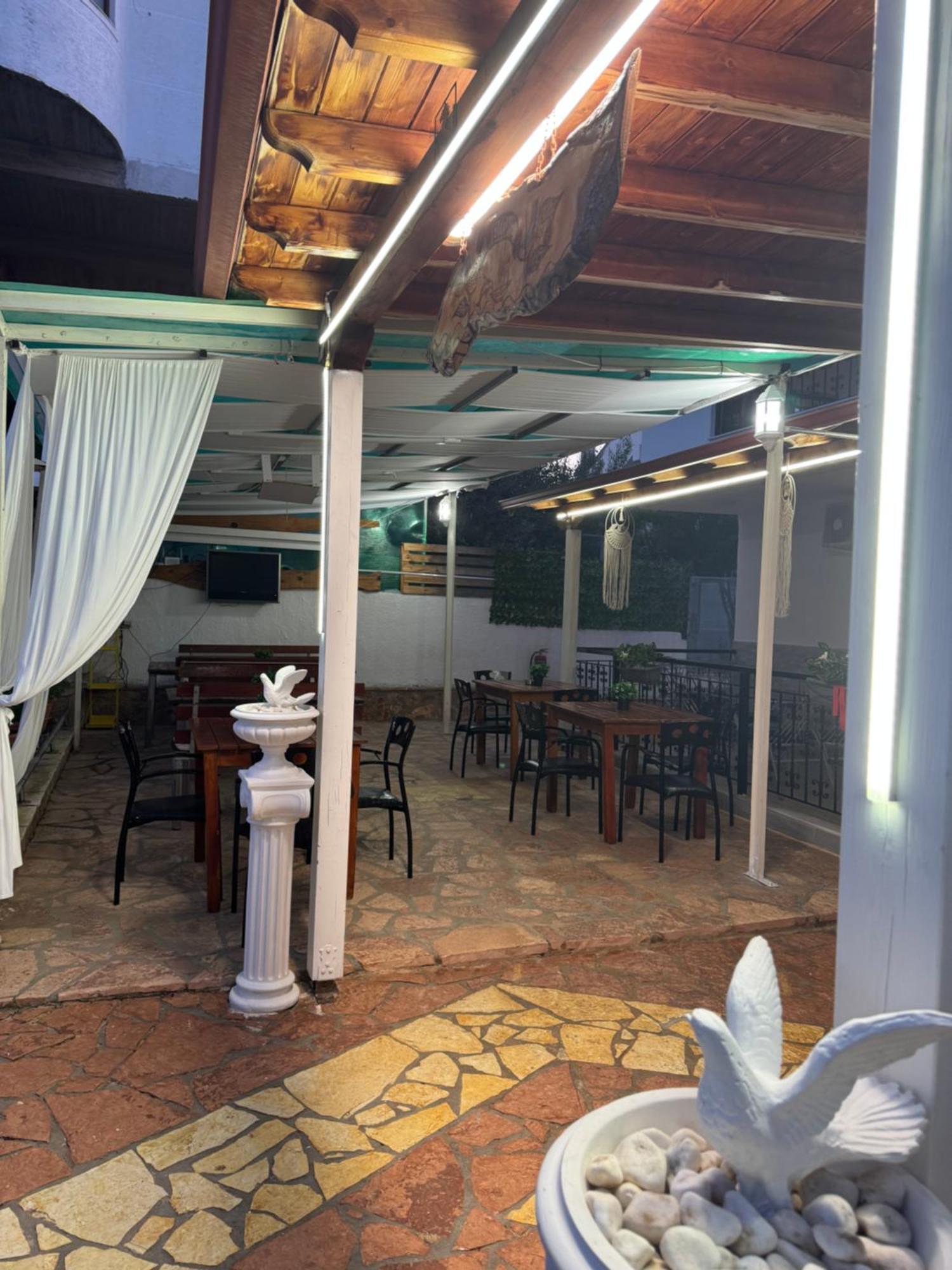 Cozy Veranda Kristian - Free Parking Ksamil Kültér fotó